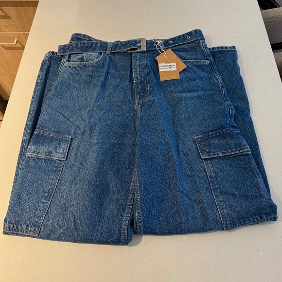 Reformation Cary Belted Cargo High Rise Slouchy Wide Leg - Picture 4 of 4